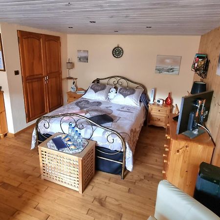 Ty Cosy, Chambre Privee Apartment Pluméliau Cameră foto